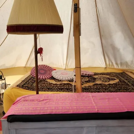 Beheiztes Tipi Zelt Luftbett Camping Winter Schluechtern Hessen Main-Kinzig Exterior photo